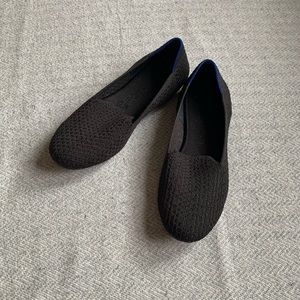 Rothy’s honeycomb black loafer